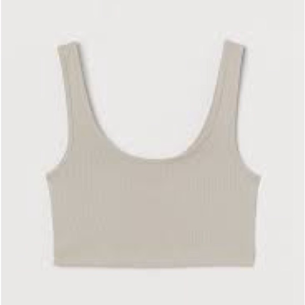 H&M light beige cotton crop